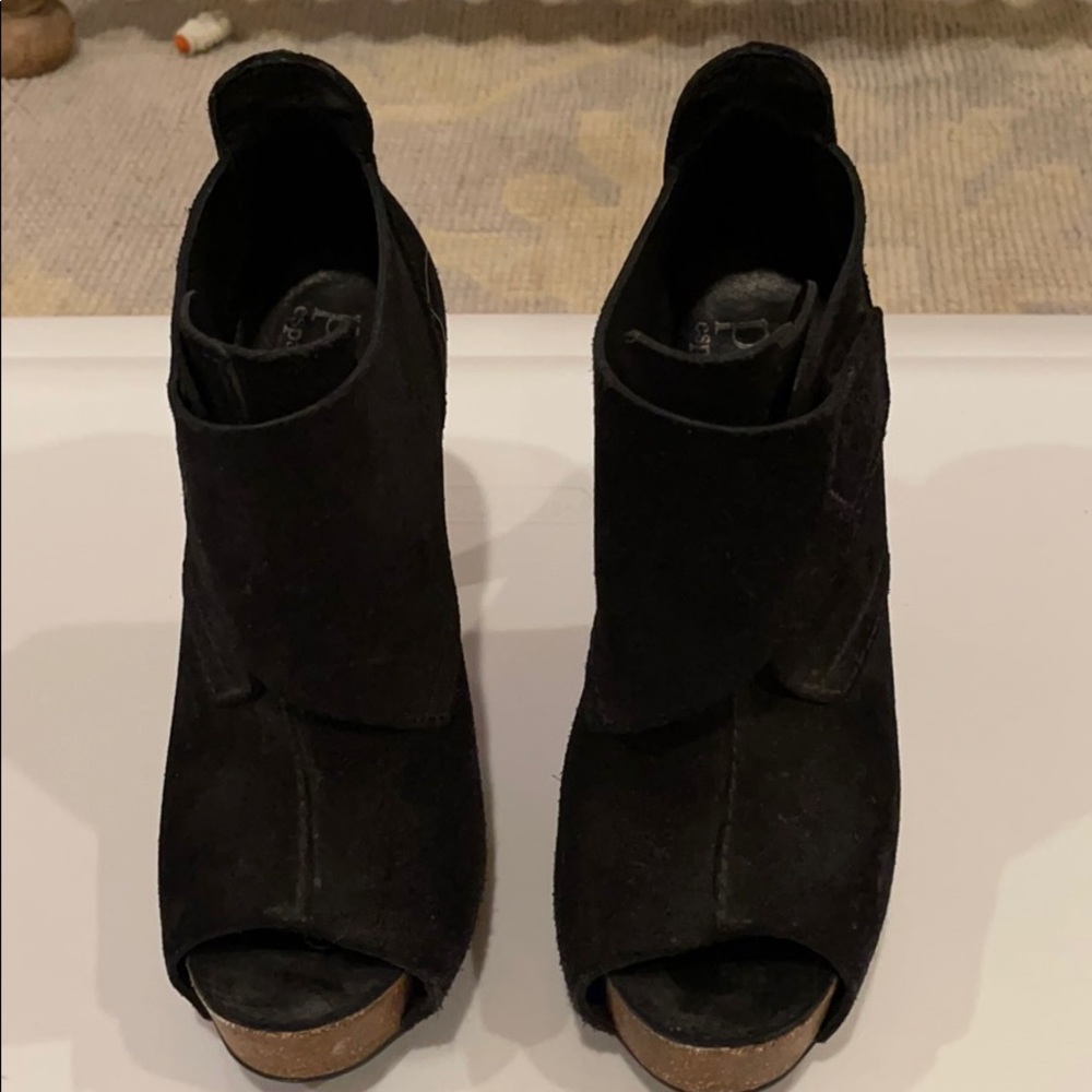 Pedro Garcia peep toe booties